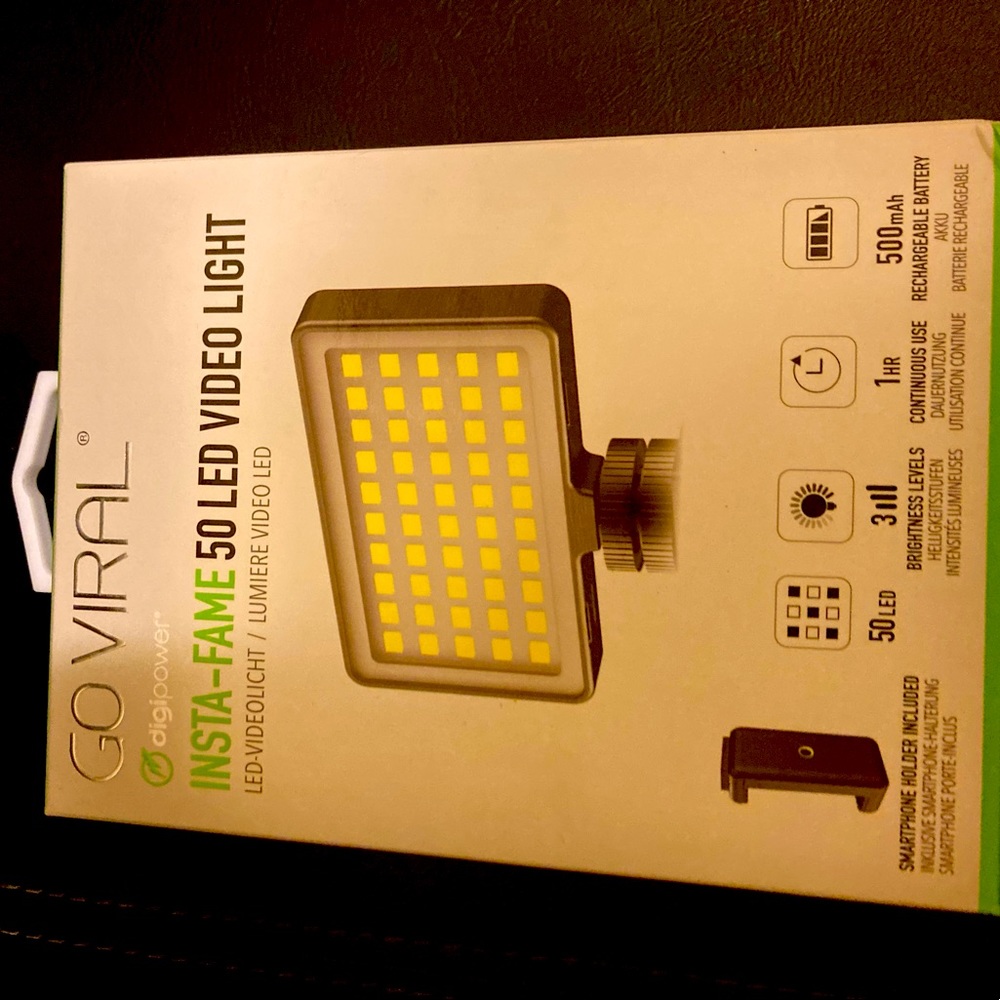 50 LED VIDEO LIGHT
